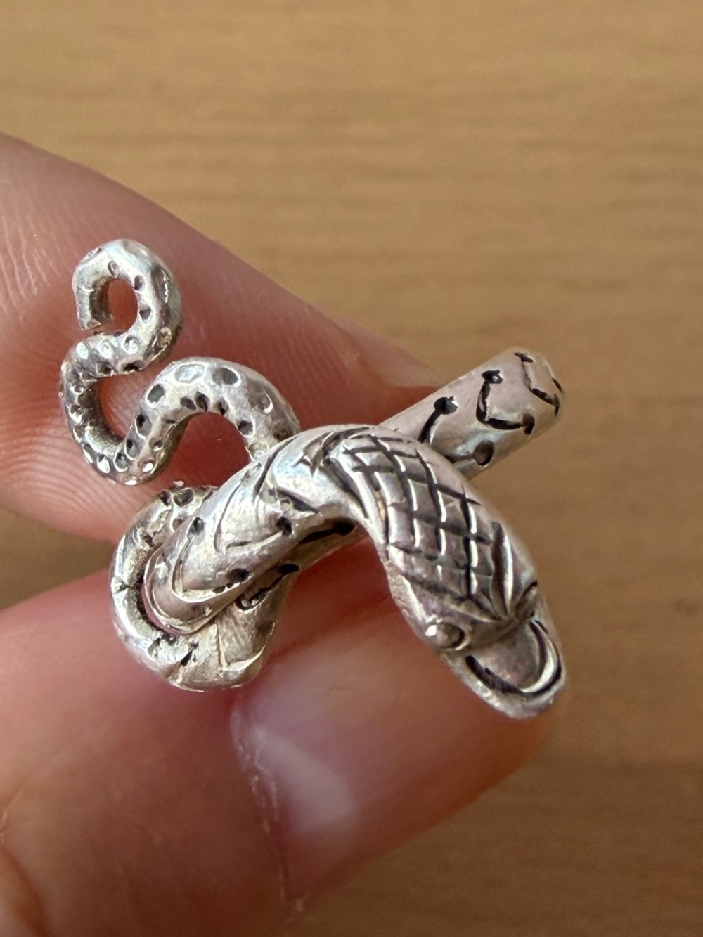 VINTAGE SERPENT SNAKE COIL WRAP RING 925 STERLING SILVER ORNATE DESIGN